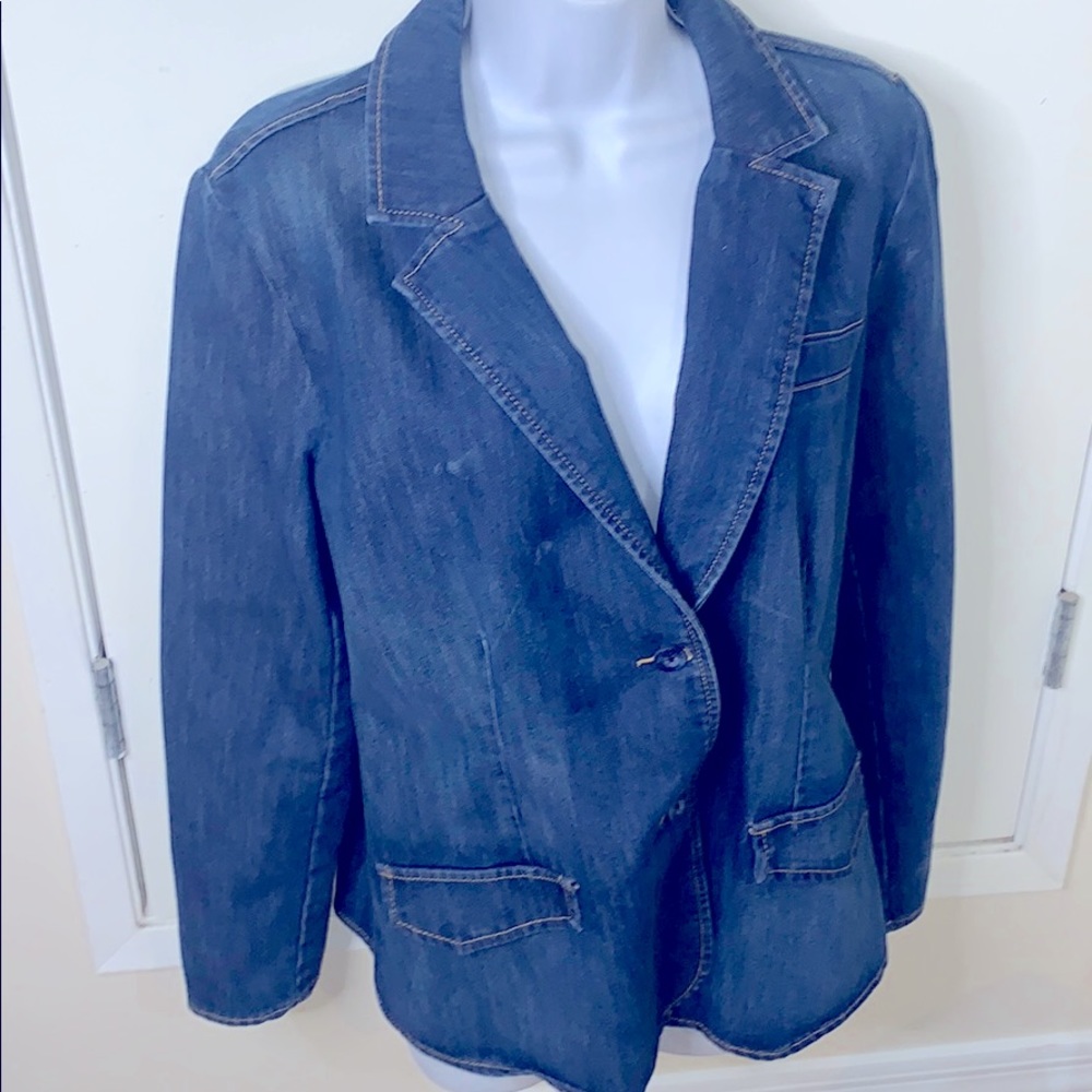 - Route 66 blue blazer size large in jean material
